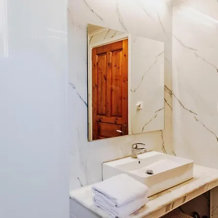 Appartement Four Seasons Lefkimi