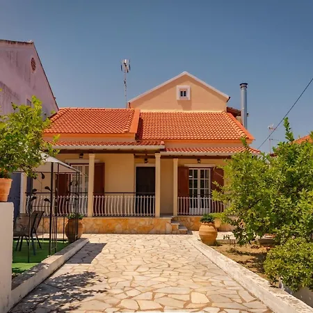 Four Seasons * Lefkimi